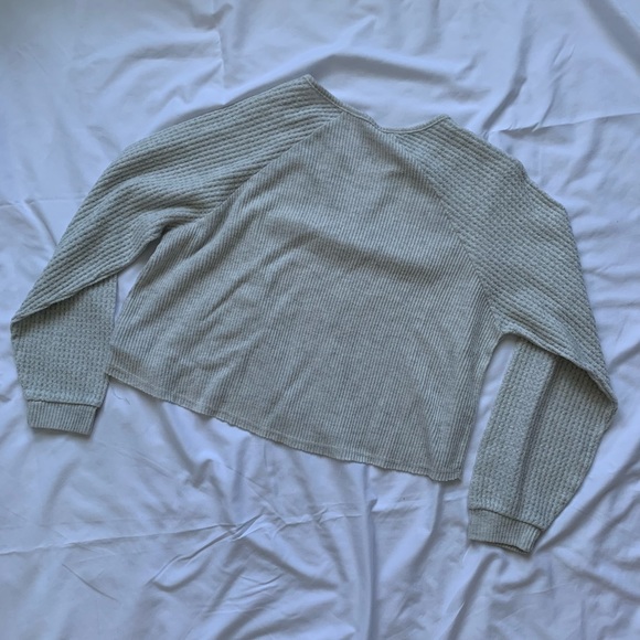 American Eagle Cropped Long Sleeve Top - Picture 4 of 5